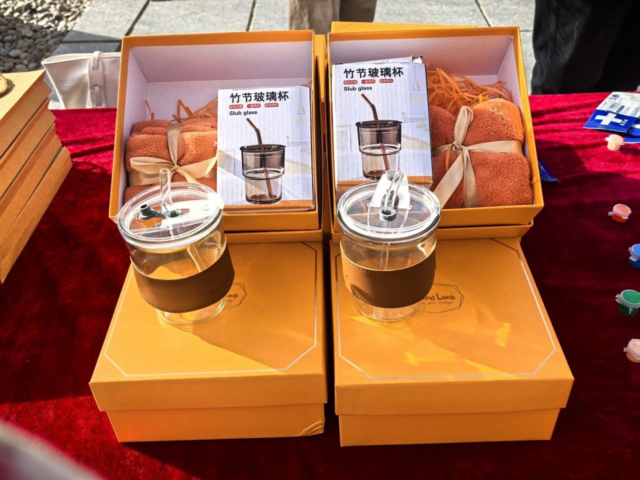 浇洒青春绿韵，育化教育新光
