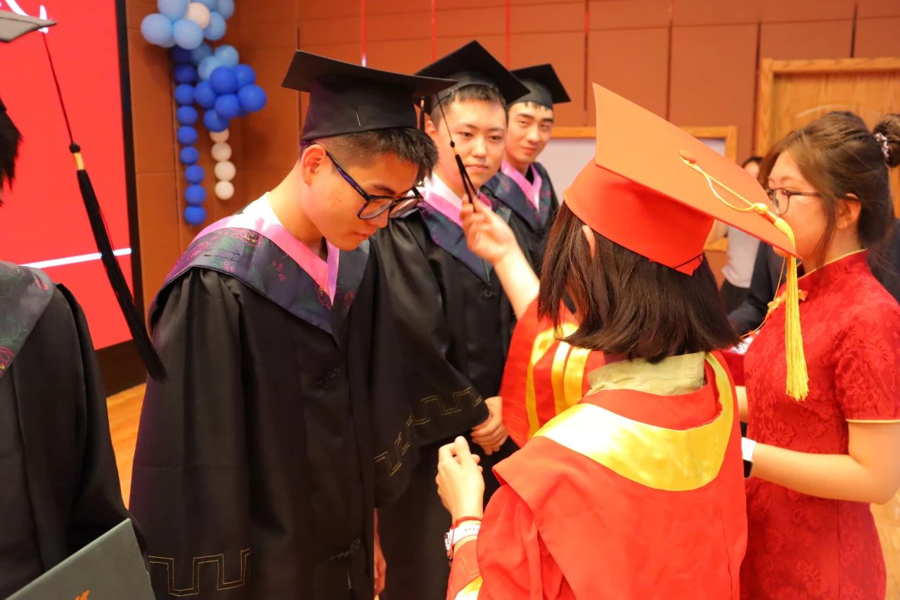 保定理工学院‖教育学院‖教育学院2025届“墨韵育桃李 师心照远方”毕业典礼暨毕业晚会