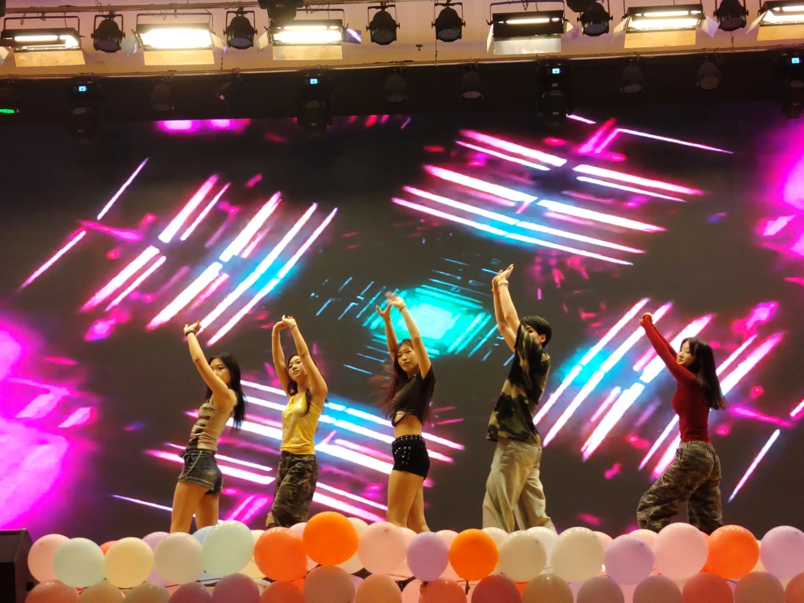 保定理工学院‖教育学院‖教育学院2025届“墨韵育桃李 师心照远方”毕业典礼暨毕业晚会