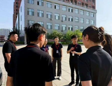“夏访传心语，同心启新程” ——保定理工学院艺术学院暑期大家访