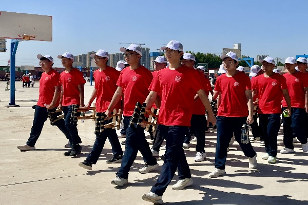 汗水淬炼青春，蜕变彰显担当——保定理工学院康复医学院新生军训变化(上)