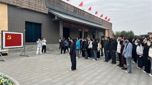 厚植家国情怀，启航青春新程