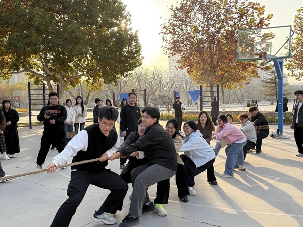 体育|保定理工学院|管理学院|第二届“凝心聚力·绳彩飞扬”体验式教育运动会纪实