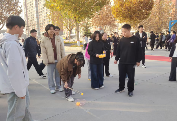 体育|保定理工学院|管理学院|第二届“凝心聚力·绳彩飞扬”体验式教育运动会纪实