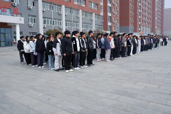 安全教育|保定理工学院|管理学院|强消防意识，护校园平安——2025级新生消防应急演练圆满落幕