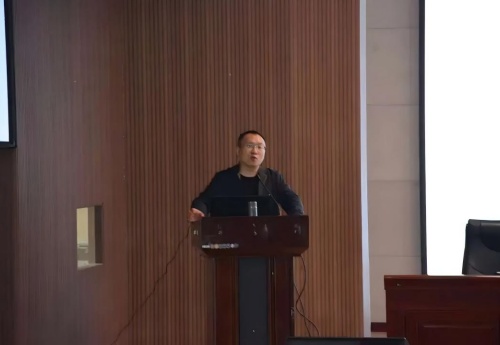 “职点迷津，艺路同行” ——保定理工学院艺术学院就业指导讲座 赋能成长