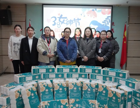 艺享时光 悦己同行 ——保定理工学院艺术学院举办妇女节茶话会