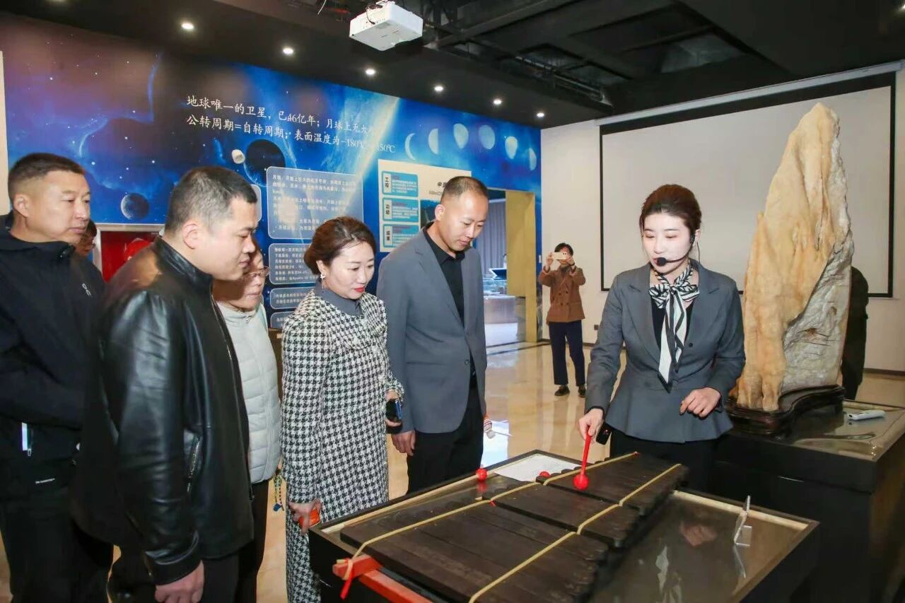 校会企协同聚力 赋能地方公益——管理科学与工程学院当选莲池区公益服务发展促进会副会长单位