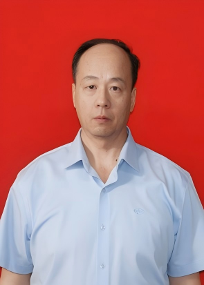 禹江