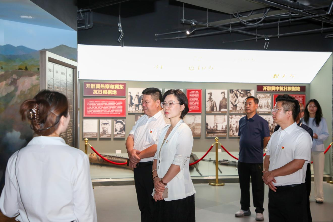 校地携手促发展 产教融合谱新篇丨保定理工学院与威县人民政府举行座谈签约仪式